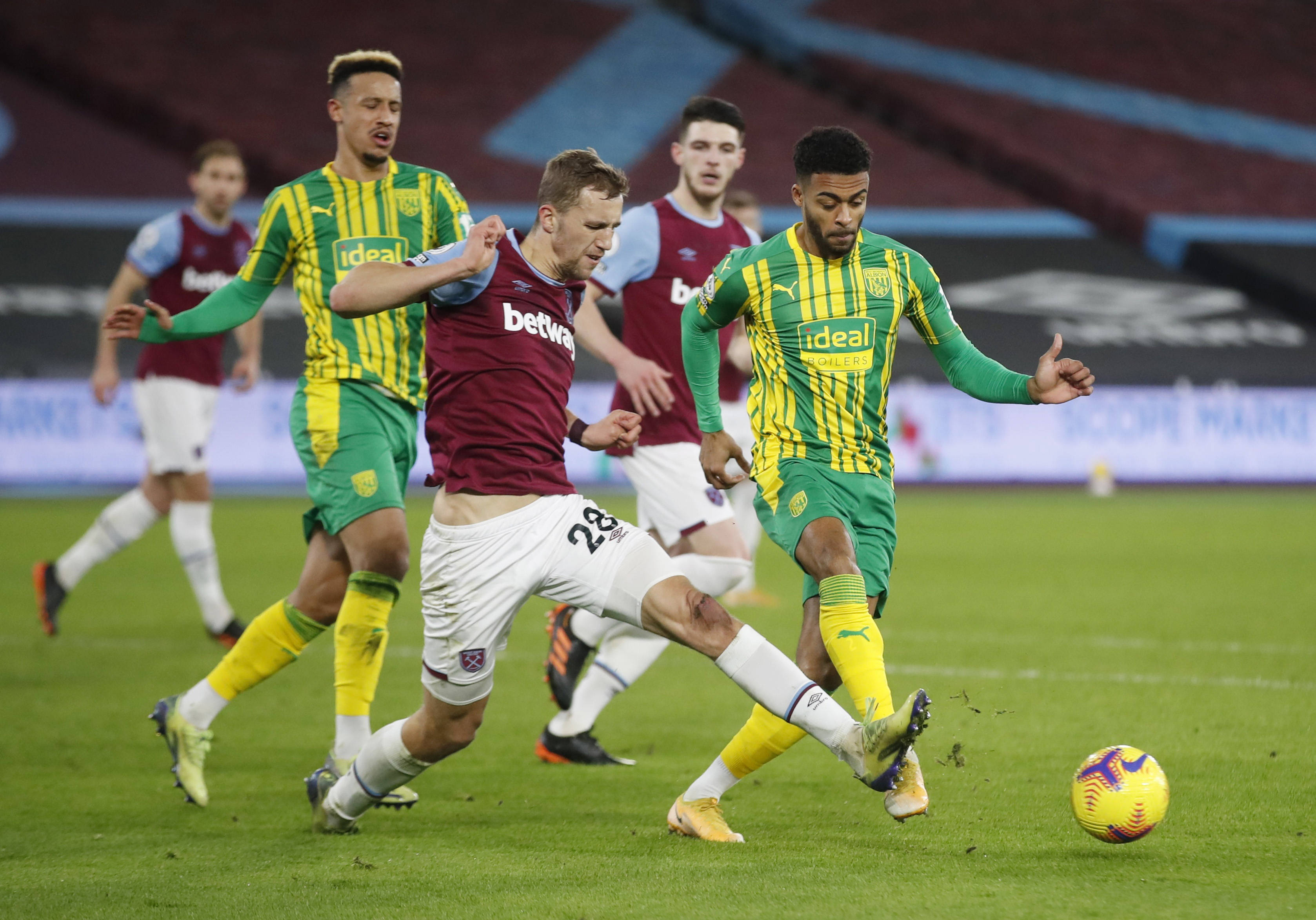 比如以利奈 比如以利奈