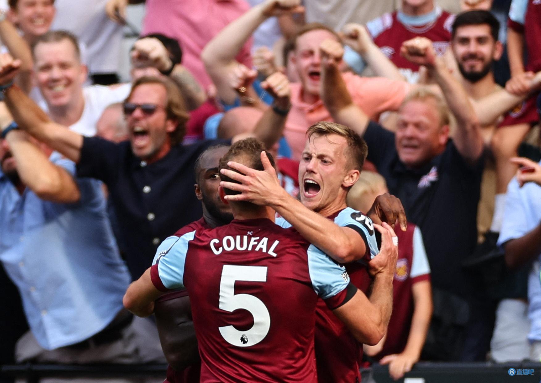 更因为他在 更因为他在