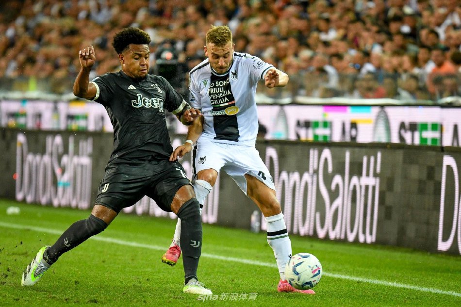 更肩负着攻 更肩负着攻